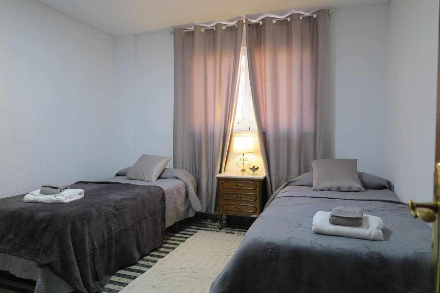 Gran Apartamento A 10 Minuts Mezquita Catedral Cordoba Luaran gambar